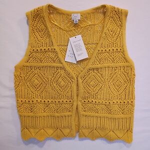 Crochet Vest Bright Yellow Size Medium NWT A New Day
